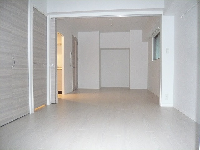 エンクレスト日赤通りの居間・リビング|リビングです