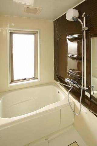 エンクレスト日赤通りの浴室|日々の疲れを癒すお風呂付です