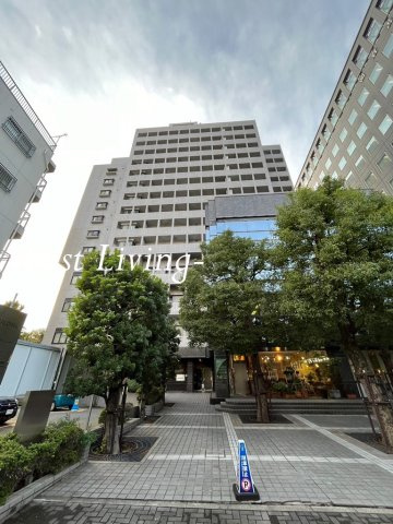 Primegate飯田橋のエントランス