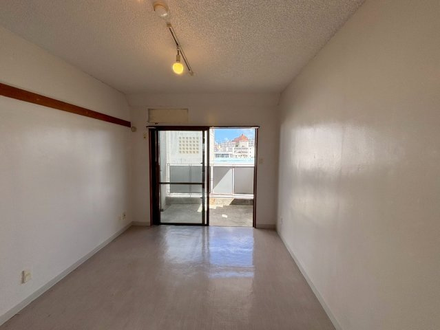 【洋室】 | クレアールＭＩＹＡＢＩ２ | クレアールＭＩＹＡＢＩ２★那覇市国場エリア