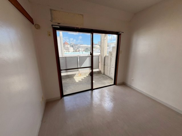 【洋室】 | クレアールＭＩＹＡＢＩ２ | クレアールＭＩＹＡＢＩ２★那覇市国場エリア