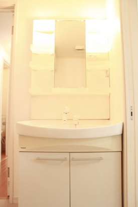 ＦＯＵＲ　ＳＥＡＳＯＮＳ　の独立洗面台