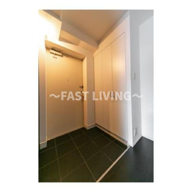 アーバンキューブ九段南の玄関