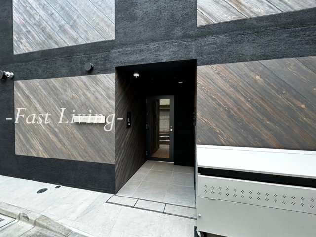 EDIT御茶ノ水妻恋坂の外観