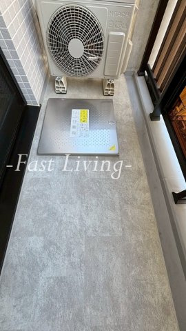 GRANSITE千代田水道橋のバルコニー