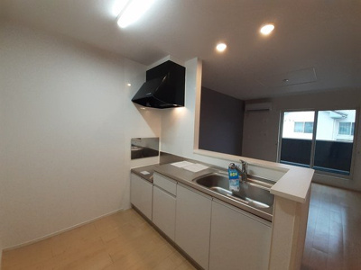 【キッチン】 | アクエリアス | コンパクトなキッチンで掃除もラクラク