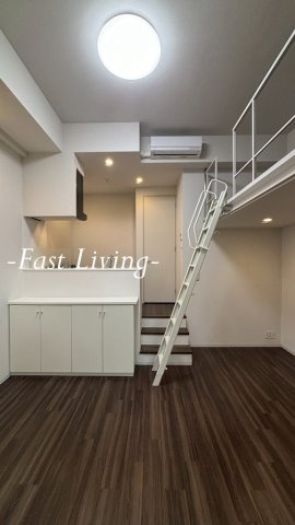 ZOOM飯田橋の洋室