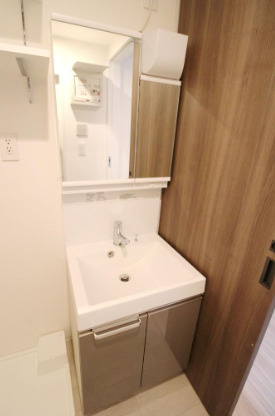 RJRプレシア菊川駅前の独立洗面台