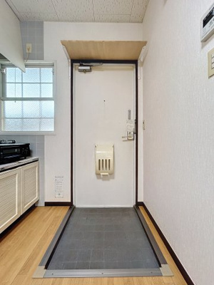 【玄関】 | ラ・フォンテーヌ