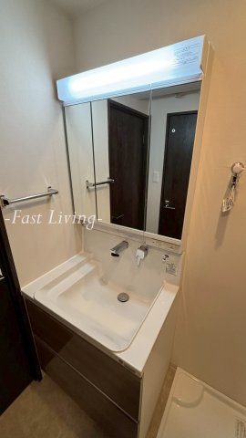 Alivis本郷三丁目の洗面所