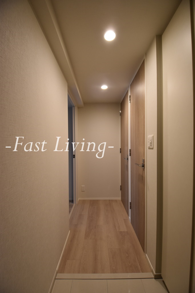 グランハイツ曙橋の玄関