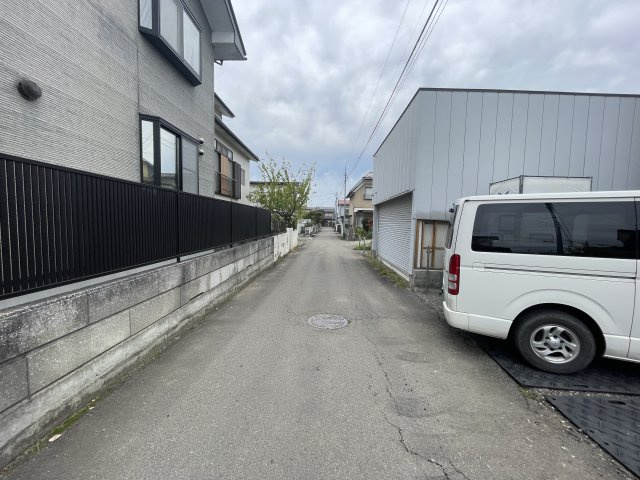 新築戸建・新築建売　会津若松市城北町【ZEH水準住宅】城北小・若松一中の前面道路含む現地写真
