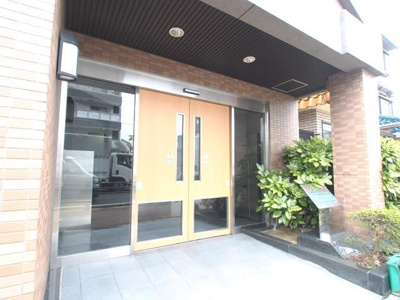 【エントランス】 | ベルデフラッツ守口ＳＯＵＴＨ | ゆとりのあるエントランスです