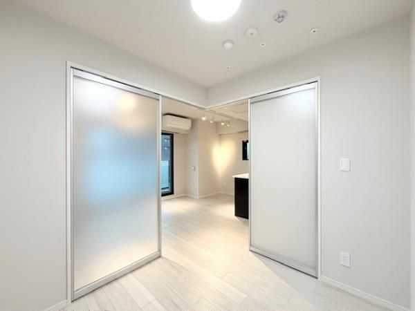 La Perla Yotsuyaの内装