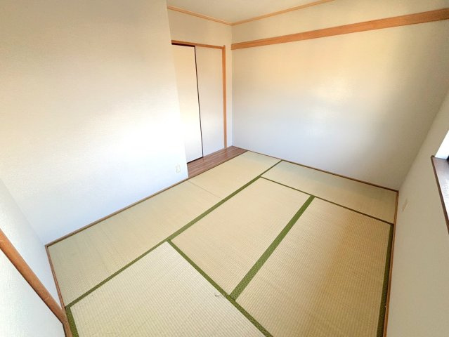 グランドハイツ柳ヶ丘　の和室