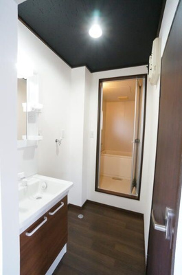  | アリーパレス