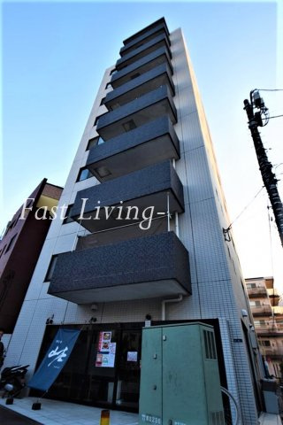 ゼクシア市谷台のエントランス