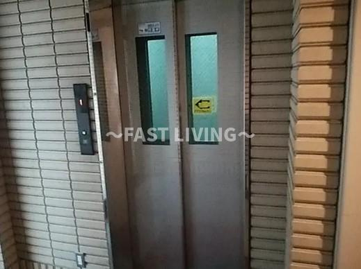 フェリーチェお茶の水のロビー