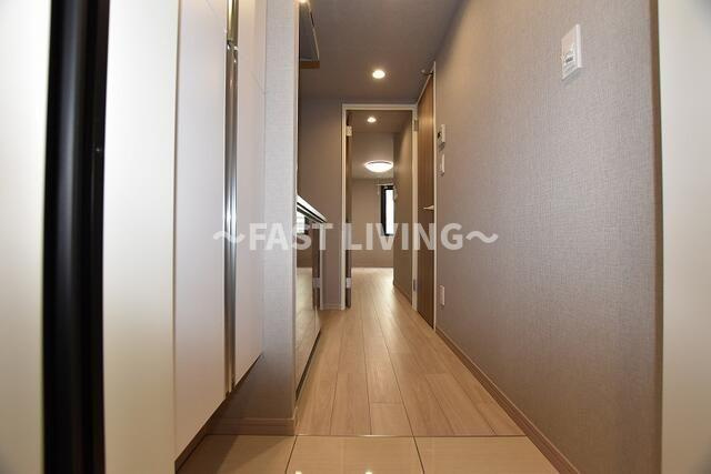 クリオ　ラモード神楽坂の玄関