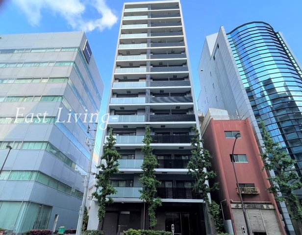 クレストコート本郷三丁目のエントランス