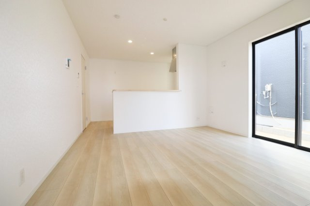 岩瀬郡鏡石町旭町　　　３号棟　　鏡石第２小学校、鏡石中学区の居間・リビング