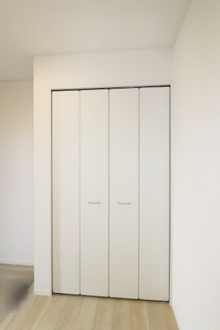 岩瀬郡鏡石町旭町　　　３号棟　　鏡石第２小学校、鏡石中学区の収納|シューズクローゼット♪