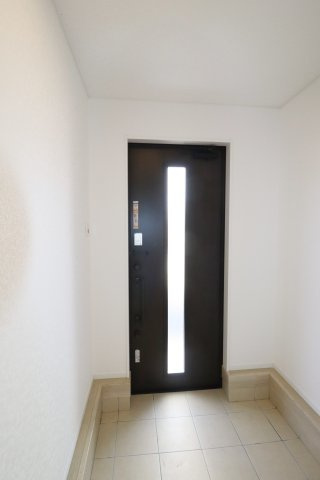 岩瀬郡鏡石町旭町　　　３号棟　　鏡石第２小学校、鏡石中学区の内装