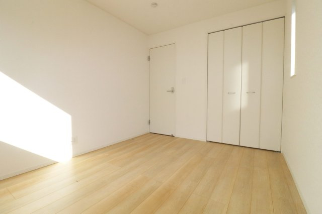 岩瀬郡鏡石町旭町　　　３号棟　　鏡石第２小学校、鏡石中学区の収納