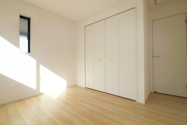 岩瀬郡鏡石町旭町　　　３号棟　　鏡石第２小学校、鏡石中学区の収納