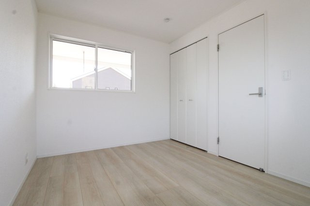 岩瀬郡鏡石町旭町　　　３号棟　　鏡石第２小学校、鏡石中学区の洋室|※同社施工例