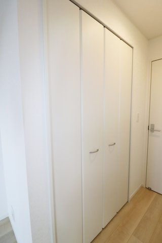 岩瀬郡鏡石町旭町　　　３号棟　　鏡石第２小学校、鏡石中学区の収納