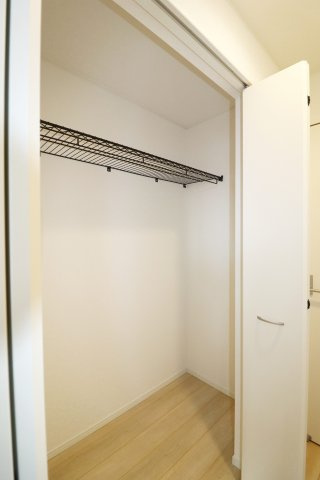 岩瀬郡鏡石町旭町　　　３号棟　　鏡石第２小学校、鏡石中学区のバルコニー