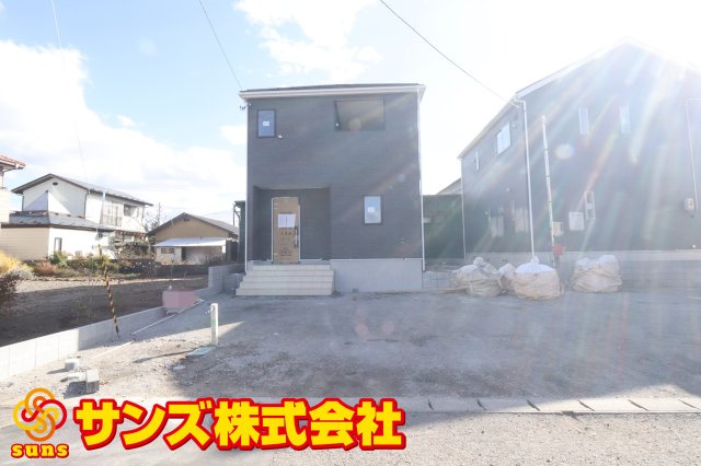 岩瀬郡鏡石町旭町　　　３号棟　　鏡石第２小学校、鏡石中学区の外観|南西側から見た外観♪