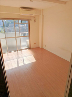 【居間・リビング】 | グリーンピア緑町