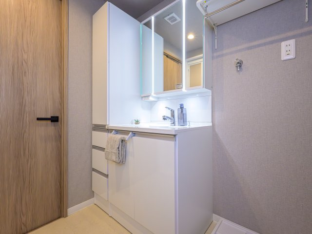 荒川遊園ビューハイツの独立洗面台|洗面台/施工例