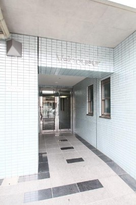 ヴァンクールのエントランス