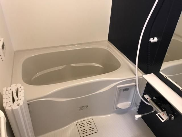 ベルミーＡ’の浴室