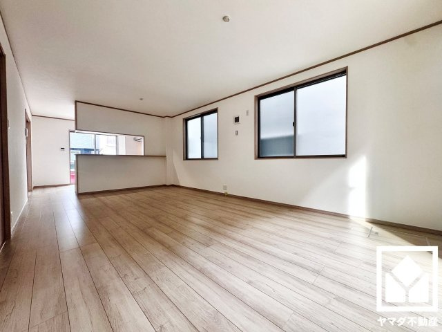 伏見区久我石原町　T4期　9号地の居間・リビング