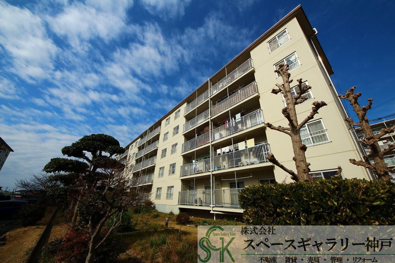 神陵台西住宅　61号棟