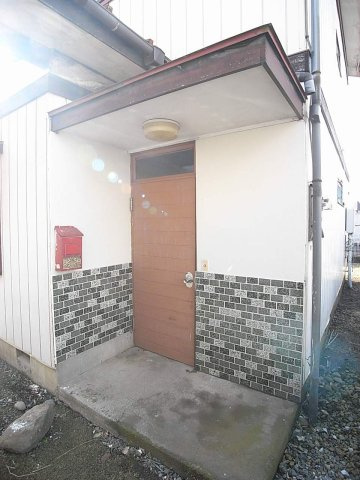 海老沼住宅のエントランス|玄関ポーチ