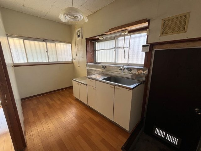 海老沼住宅のキッチン