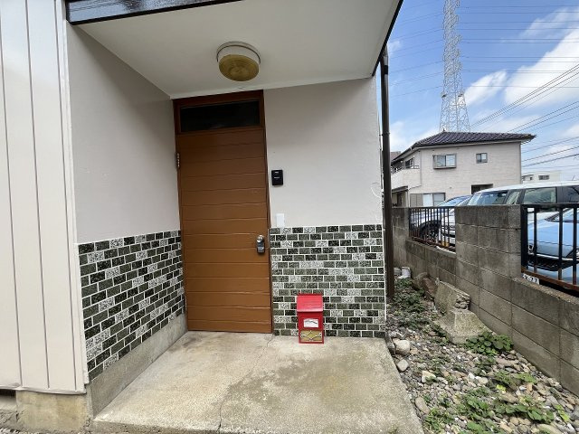 海老沼住宅の玄関|玄関ポーチ