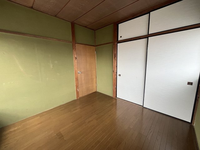 海老沼住宅の洋室|2階東側洋室