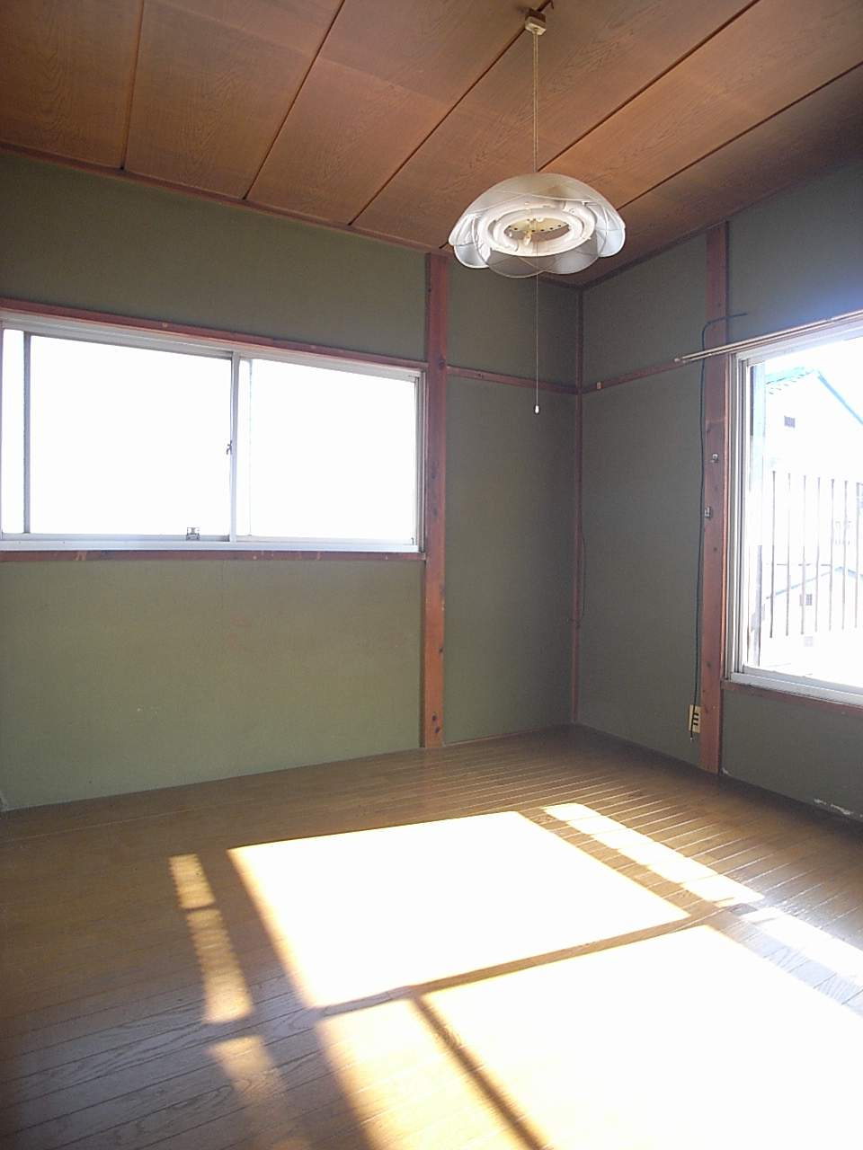 海老沼住宅の洋室|2階4.5帖洋室