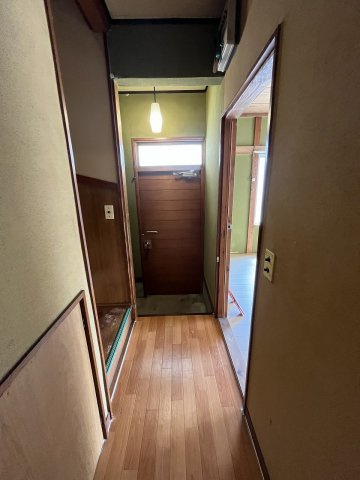 海老沼住宅の内装|1階廊下
