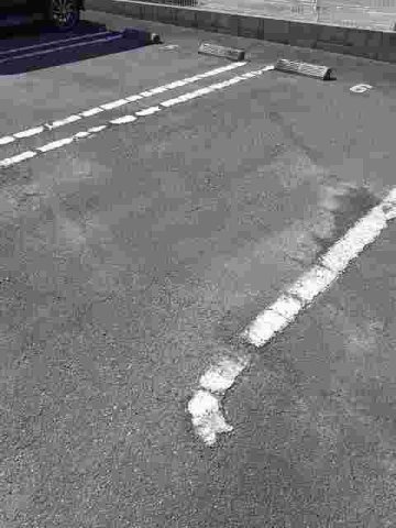 ＡＫＡＲＩの駐車場|駐車場です