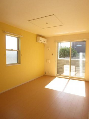 コンフォール矢三　Ｃの居間・リビング|おしゃれな居間です