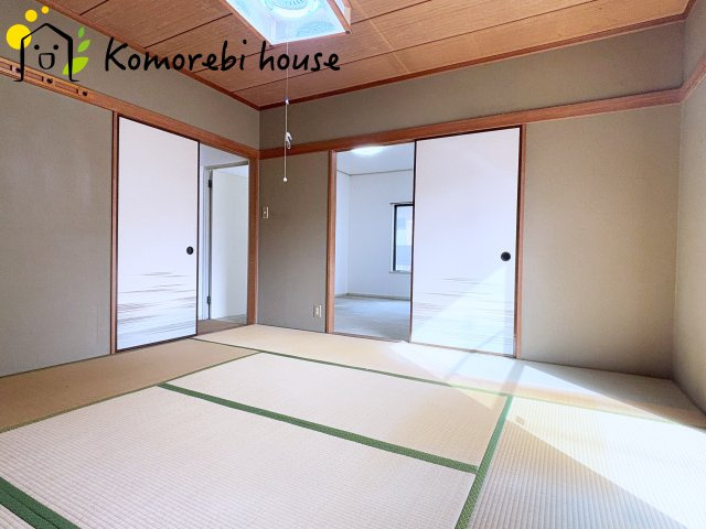 川島町八幡　中古一戸建ての和室|8帖の和室です