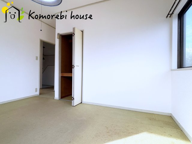 川島町八幡　中古一戸建ての子供部屋|6.5帖の洋室です