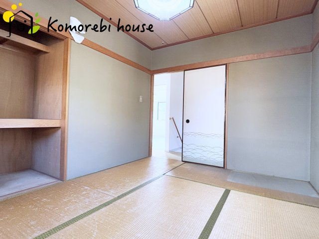 川島町八幡　中古一戸建ての和室|6帖の和室です